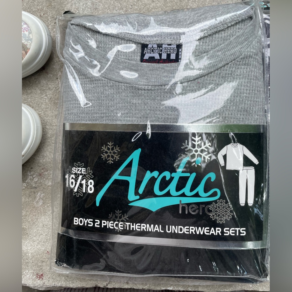 NWT Boys two-piece thermal underwear set